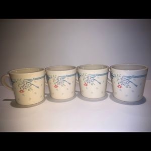 Corning Vintage Coffee Cups Set Of 4